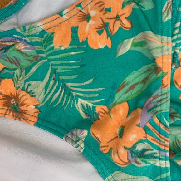 Rip Curl Ruffle Bikini - Picture 9 of 13